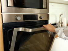 O que significa quando o forno faz barulho estranho enquanto está ligado?