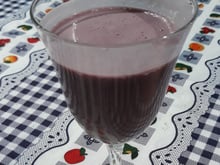 Pau na coxa (vinho com leite condensado)
