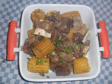 Costela com espiga de milho verde