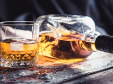 Truque simples para saber se o uísque é falso