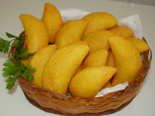 Pastel de angu