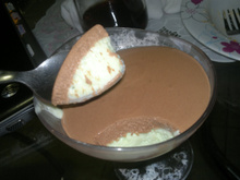 Mousse de limão coberto com mousse de chocolate