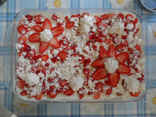 Merengue de Morango com Suspiro