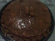 Bolo brigadeiro molhadinho (e sem farinha)
