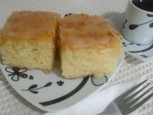 Bolo fofinho de limão