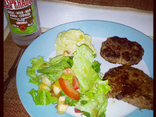 Hambúrguer de picanha com nozes e cream cheese