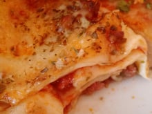 Lasanha de massa de pastel