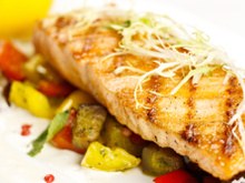 Dê mais sabor ao peixe com este truque fácil de Ángel León, chef com três estrelas Michelin