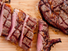 Nem coxão mole, nem patinho: essa é a melhor carne para fritar e fazer bife acebolado!