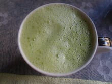 Suco de laranja com couve