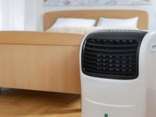 Mudou de quarto, levou o frio junto: ar-condicionado portátil em oferta