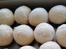 Pão de queijo supersimples