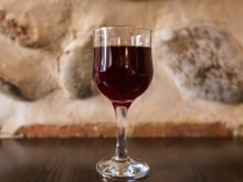 Formas diferentes de abrir uma garrafa de vinho