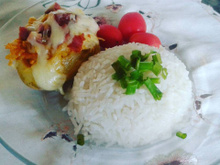 Batata recheada com frango e bacon