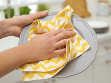 Adeus panos encardidos com essa misturinha caseira com ingredientes simples que deixa os tecidos brilhando