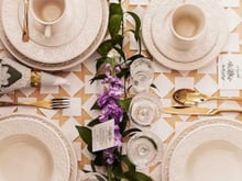 Elegante e com desconto! Jogo de jantar e chá Oxford de 20 peças está pela metade do preço