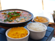 Esse restaurante tem uma das melhores moquecas de Búzios, um excelente pastel de camarão e ainda é um point para ver o pôr-do-sol na Região dos Lagos do Rio de Janeiro