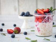 Overnight oats do TikTok: como fazer o iogurte com aveia para seu próximo café da manhã