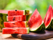 O que acontece com o seu corpo se você comer as sementes da melancia? A resposta vai te surpreender!