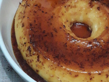 Pudim de leite em pó com coco