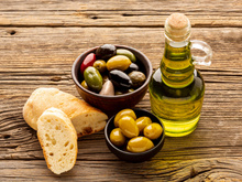 O ouro líquido da cozinha: 5 curiosidades sobre o azeite de oliva