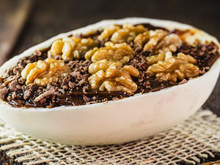 Ovo de páscoa com nozes