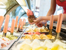 Nem sorvete de chocolate, nem de morango (e muito menos creme!): a nova tendência de sabores que vai surpreender no verão 2025