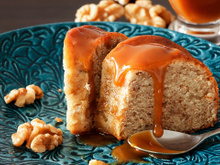 Sem açúcar, nem farinha: esse bolo de aveia, cenoura e amêndoas é digno de cafeteria e muito fácil de fazer