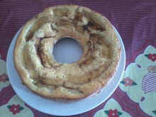 Cuca de Goiabada com Banana