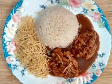 Frango na cerveja preta