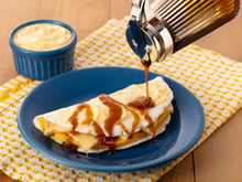 Tapioca de banana da terra com melado