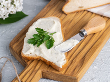 Nem requeijão, nem cream cheese, nem creme de ricota: essa é a opção mais saudável para o seu café da manhã