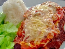 Filé de frango à parmegiana
