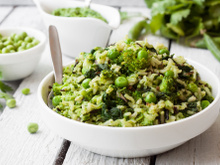 Arroz verde: receita fácil e saudável para um almoço colorido e cheio de vida!