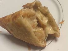 Pastel de frango com catupiri prático
