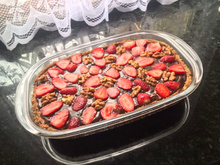 Torta de morango com nozes