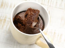 Bolo de aveia com cacau no micro-ondas