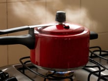 Antes de usar a panela de pressão, sempre faço essa checagem que aprendi no TudoGostoso