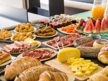 Pouca gente sabe: esse alimento é famoso no café da manhã, mas deve ser evitado por seu efeito inflamatório, segundo especialista de Harvard