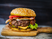 O que é hambúrguer artesanal?