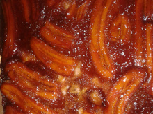 Bolo de banana com leite condensado