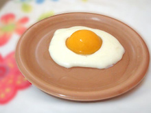 Sobremesa ovo frito: receita diferente e divertida