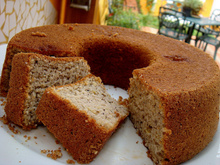 Bolo de batata-doce com coco fit