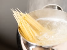 Quanto tempo macarrão cozinha? Descubra de uma vez por todas e não erre mais no preparo