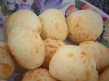 Pão de queijo mineiro superfácil