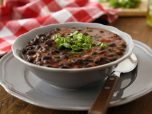 Cansou do feijão todos os dias? Conheça 2 leguminosas ricas em fibras para variar o cardápio sem perder nutrientes