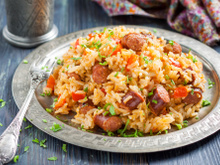 Arroz carreteiro com sobras de churrasco da Bianca