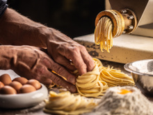 Aprenda a fazer massa fresca com esses utensílios dignos da comida italiana