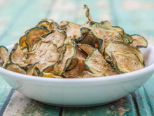 Petisco vegano é fit, crocante, feito no micro-ondas e a receita ainda é fácil!