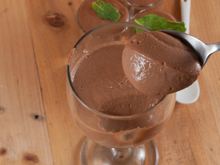 Essa é a sobremesa mais fácil que eu faço sempre na Páscoa e todo mundo sempre quer repetir